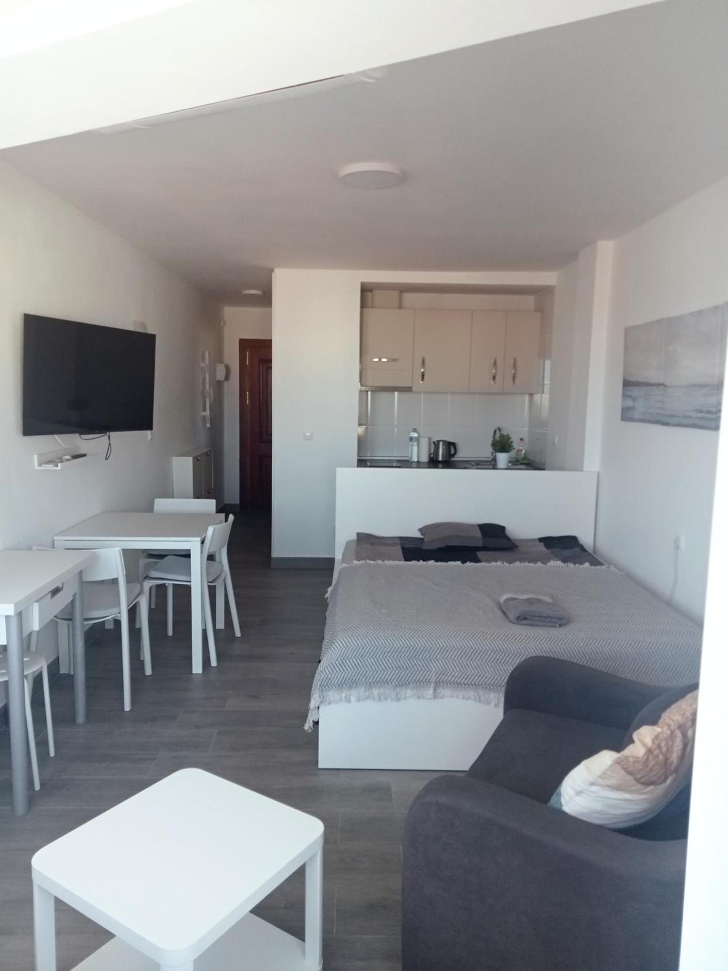 Ferienwohnung Sea View In Fuengirola Exterior foto